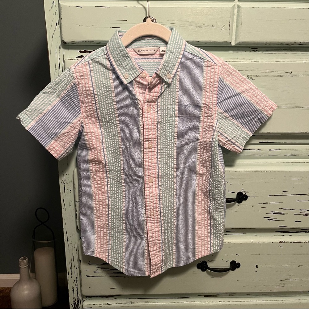 Janie and Jack Pastel Sear Sucker. Striped Button-Up Shirt. Size 7